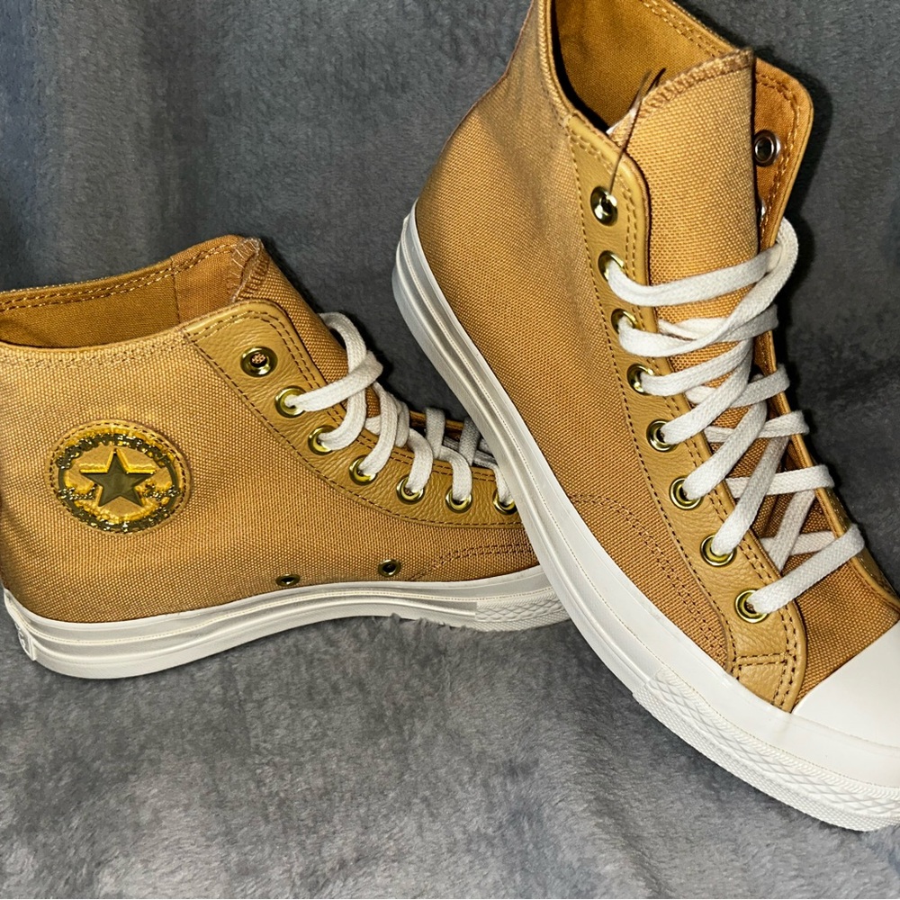 Converse Chuck 70 Tan High-Tops -India Exclusive